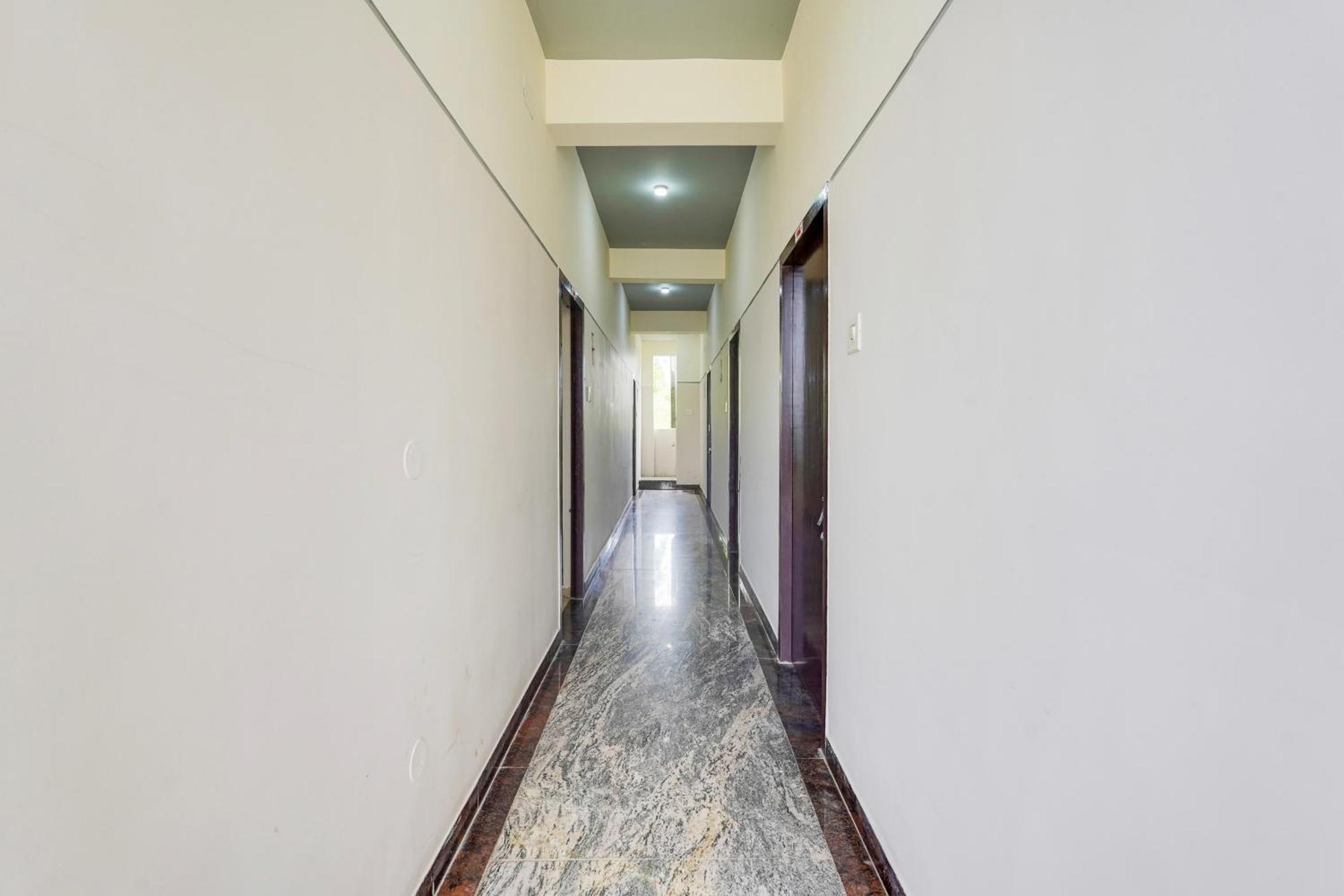 Hotel O Golden Stay Inn Vellore Exterior foto